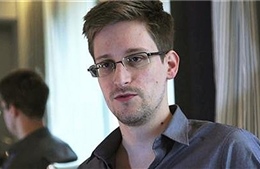 Mỹ hối thúc Nga giao nộp Snowden